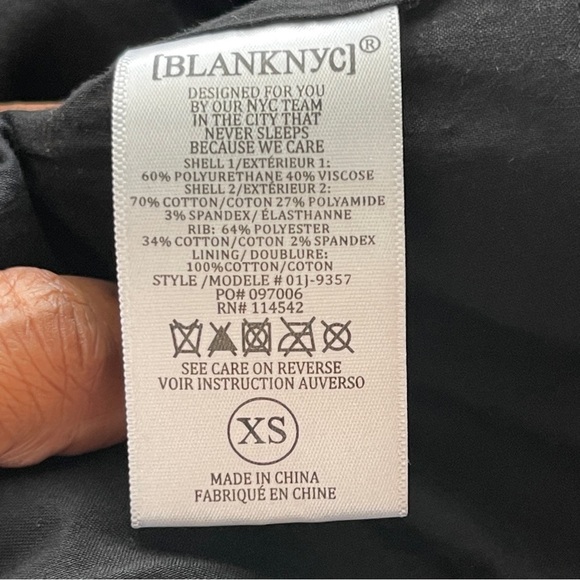 BLANK NYC | Black Faux Leather Mixed Media Moto Jacket Sz XS - Picture 12 of 12